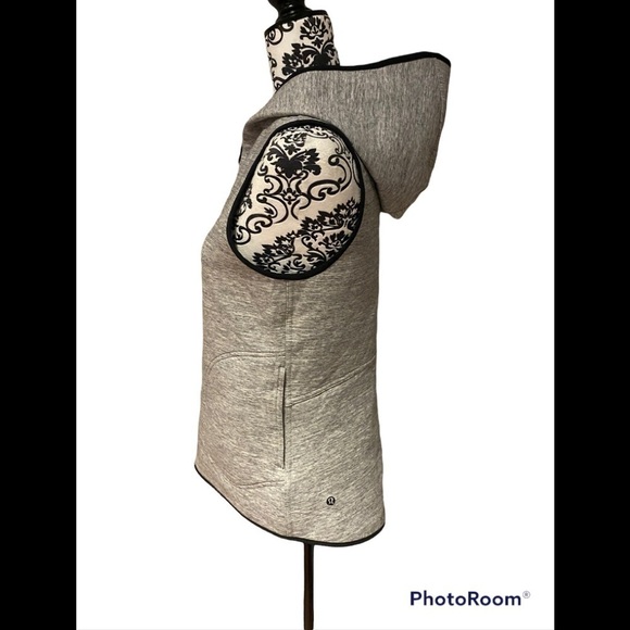 LULULEMON Insculpt Vest - Picture 6 of 8